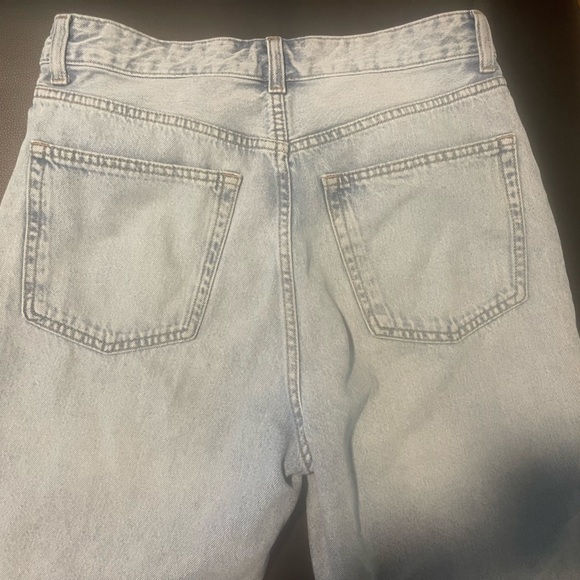 H&M Loose Straight High Waisted  Distressed Blue Jeans|Size 8/25inch inseam - Picture 8 of 11
